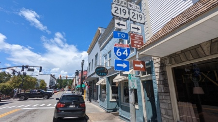Lewisburg, WV