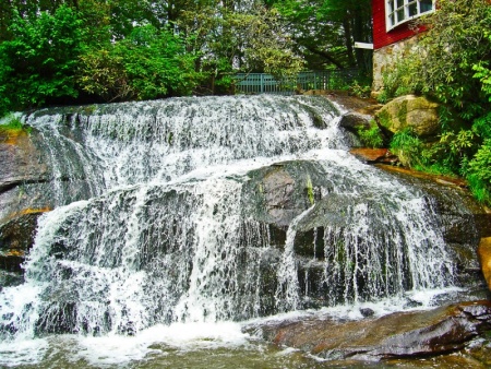 Mill Shoals Falls