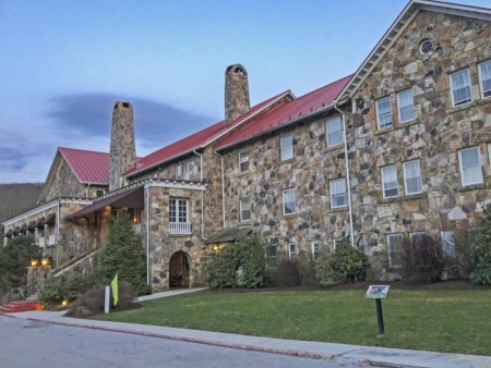 Mountain Lake Lodge