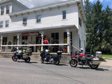 Blue Grass Mercantile 