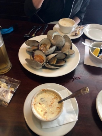 BJ   s M Street Tavern & Oyster House