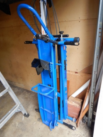 Kendon Folding Stand-Up ATV Motorcycle Table Lift