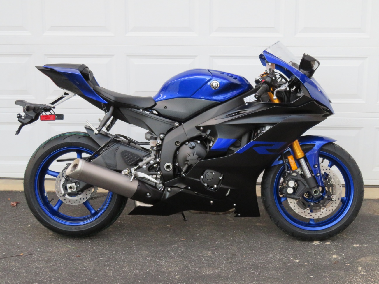 R6 Race Bike