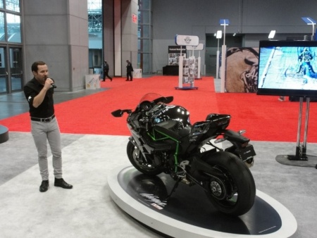 Kawasaki H2R 
