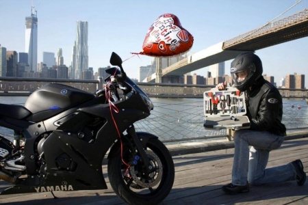 Moto Valentine