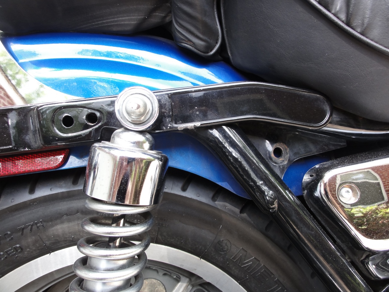 92 FXRS Bag Mount Holes Right Side