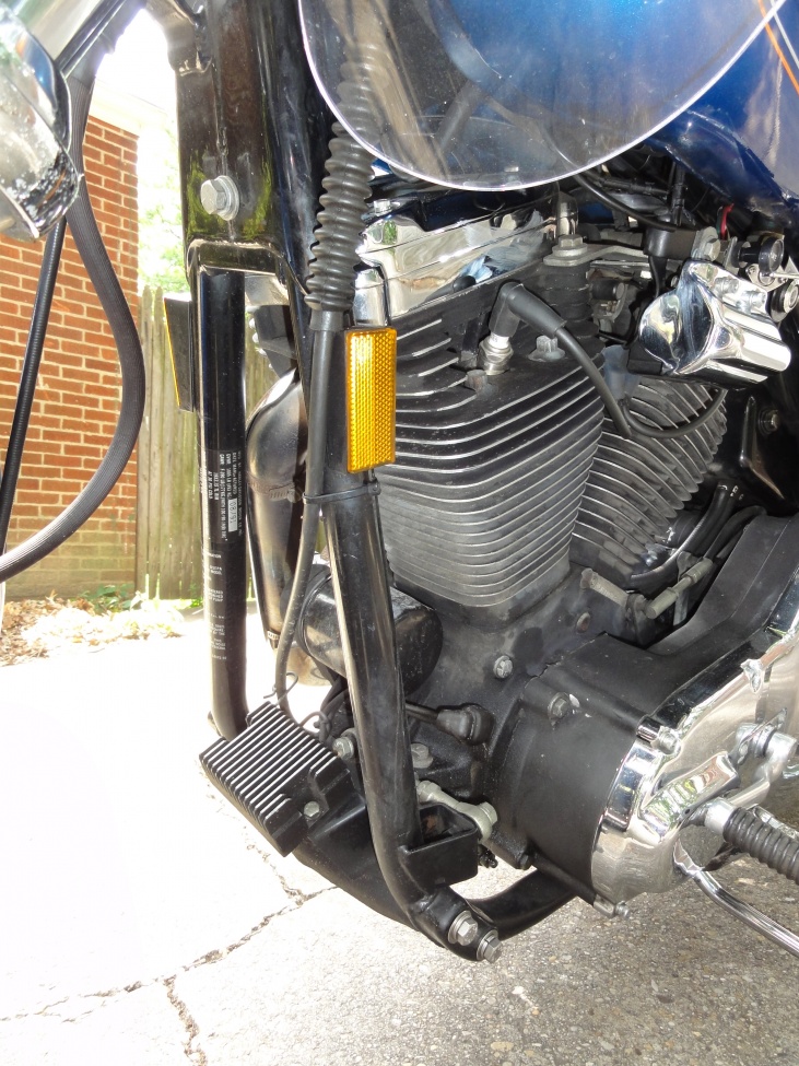 92 FXRS Front Engine Detail