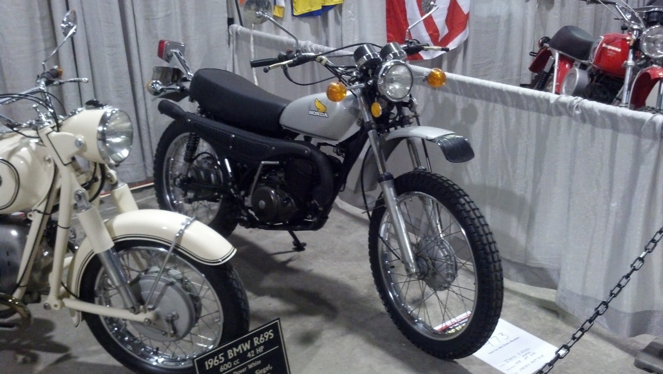 Antique Elsinore, just like the one Duncan has