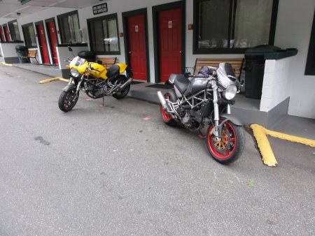 c6_ducatis.JPG