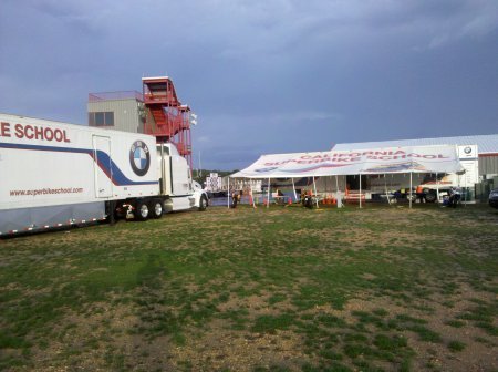 4_superbikeschool.jpeg