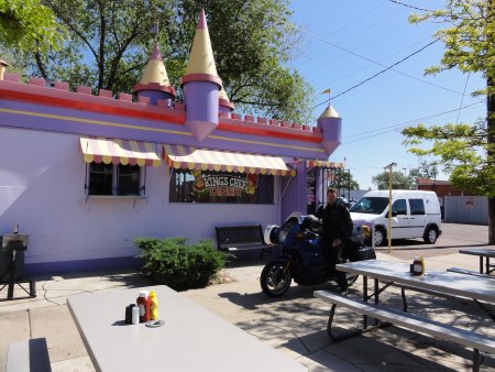 2_diner.jpeg