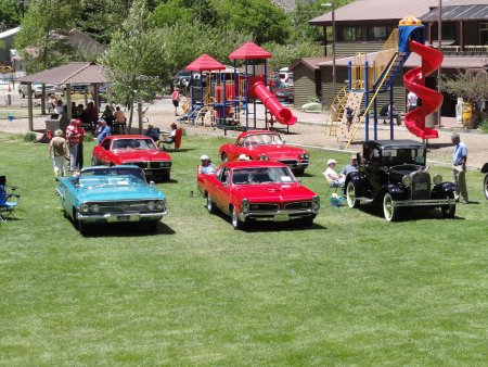 4_carshow.jpeg