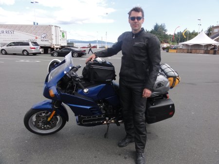 4_attheferry.jpeg