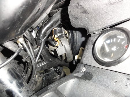 3_2_headlight.jpeg
