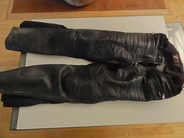 12_pants.jpeg