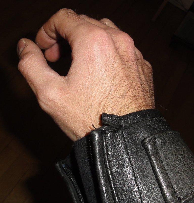 22_sleevefraying.jpeg
