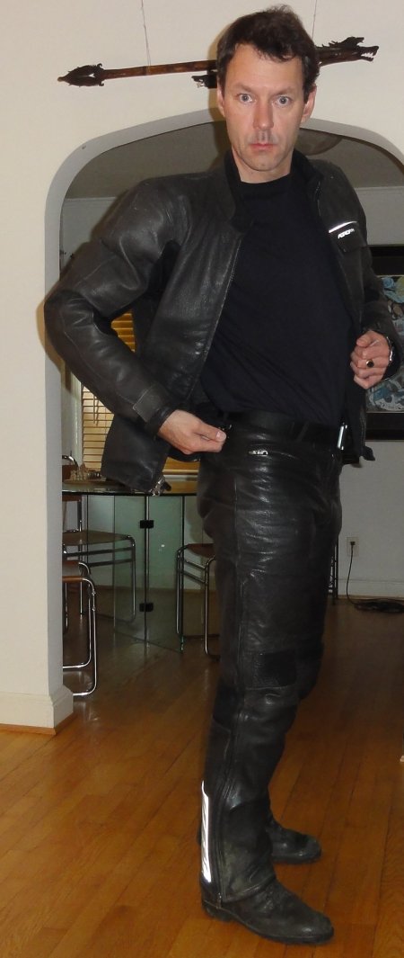 5_jacketzipper.jpeg