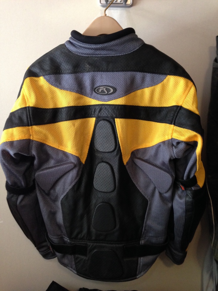 Fieldsheer Mach2 Back